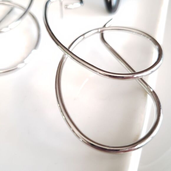 New! Zara Extravagant Geo Earrings - Picture 8 of 16